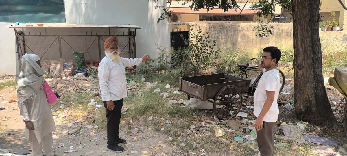 In phase 1, behind the HM quarters, there is a lot of dirt, people are disturbed